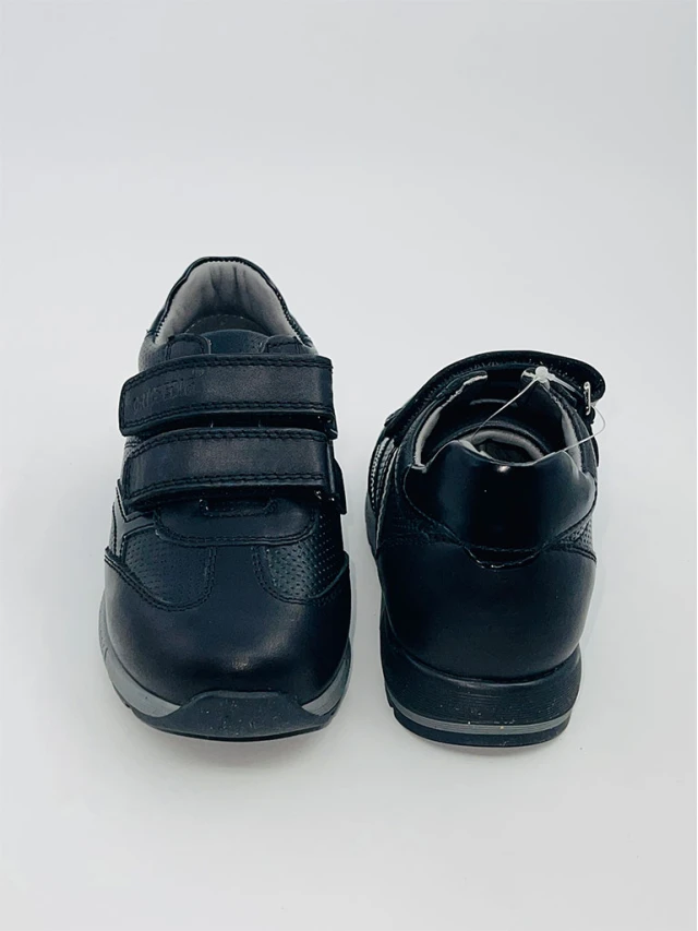 Adidasi baieti Cod 2067-103=2643